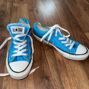 Blue converse